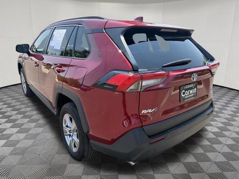Used 2025 Toyota RAV4 XLE AWD/4WD image 5