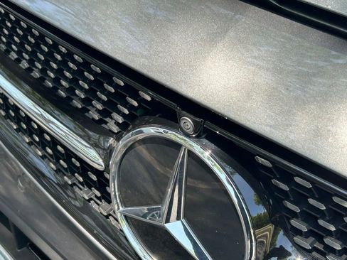 Used 2023 Mercedes-Benz E 350 4MATIC Sedan image 32