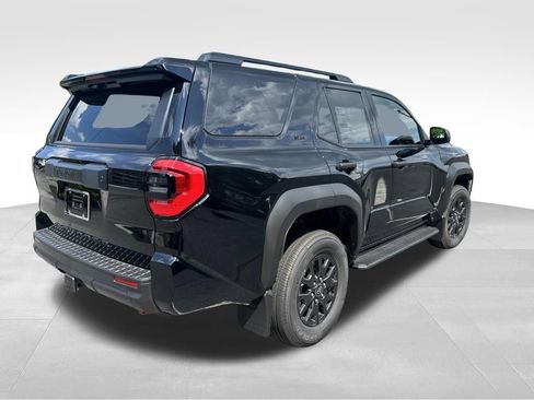 New 2026 Toyota 4Runner SR5 AWD/4WD image 5