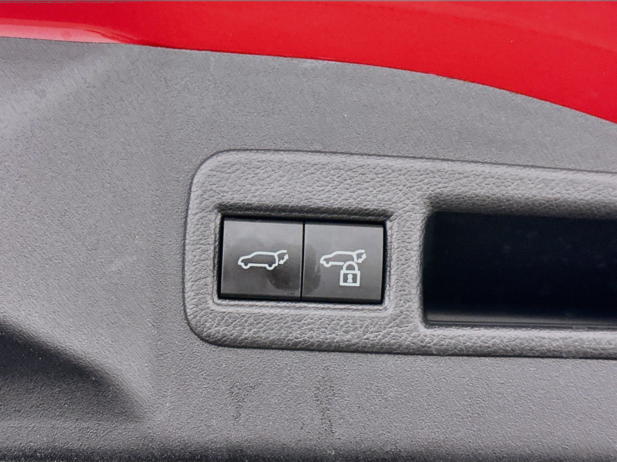 Used 2023 Subaru Solterra AWD image 32