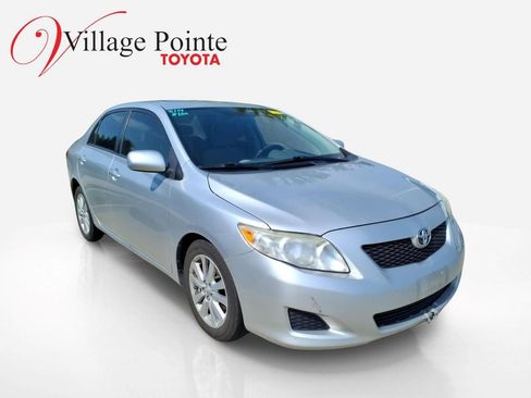 Used 2009 Toyota Corolla XLE w/ All Weather Guard Pkg FWD image 5