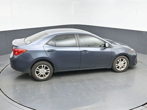 Used 2018 Toyota Corolla SE image 26