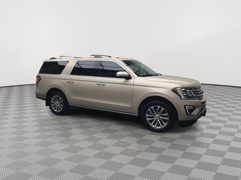 Used 2018 Ford Expedition Max Limited w/ Equipment Group 301A AWD/4WD image 48