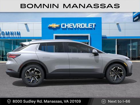 New 2026 Chevrolet Equinox EV LT image 6