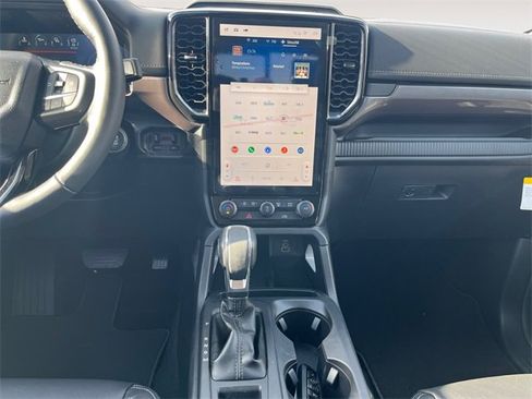 New 2025 Ford Ranger Lariat w/ FX4 Off-Road Package image 11