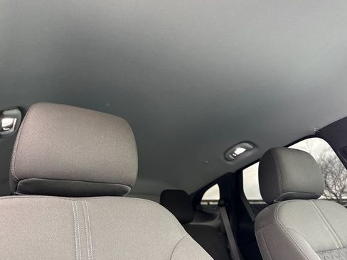 Used 2019 Chevrolet Blazer LT image 26