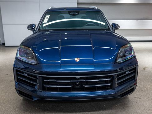 New 2026 Porsche Cayenne image 12