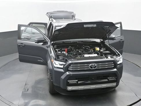 New 2026 Toyota 4Runner Limited AWD/4WD image 35