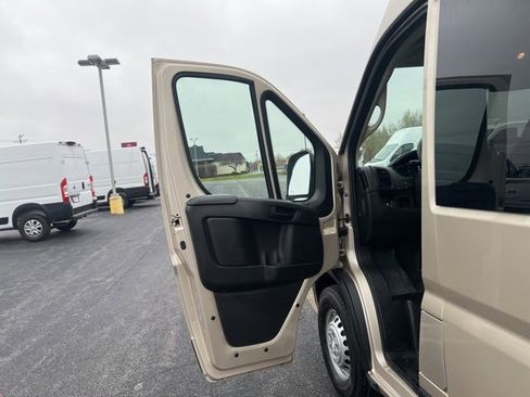 Used 2025 RAM ProMaster 2500 w/ Crew Van Package image 13