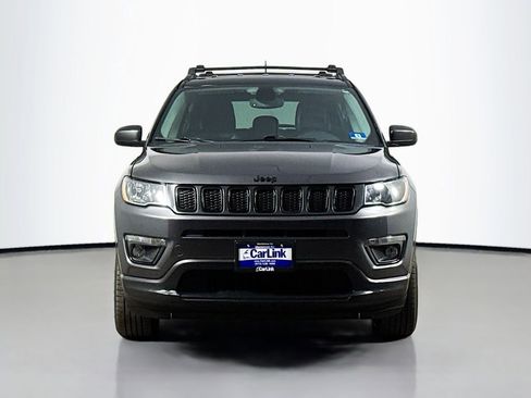 Used 2019 Jeep Compass Latitude AWD/4WD image 2