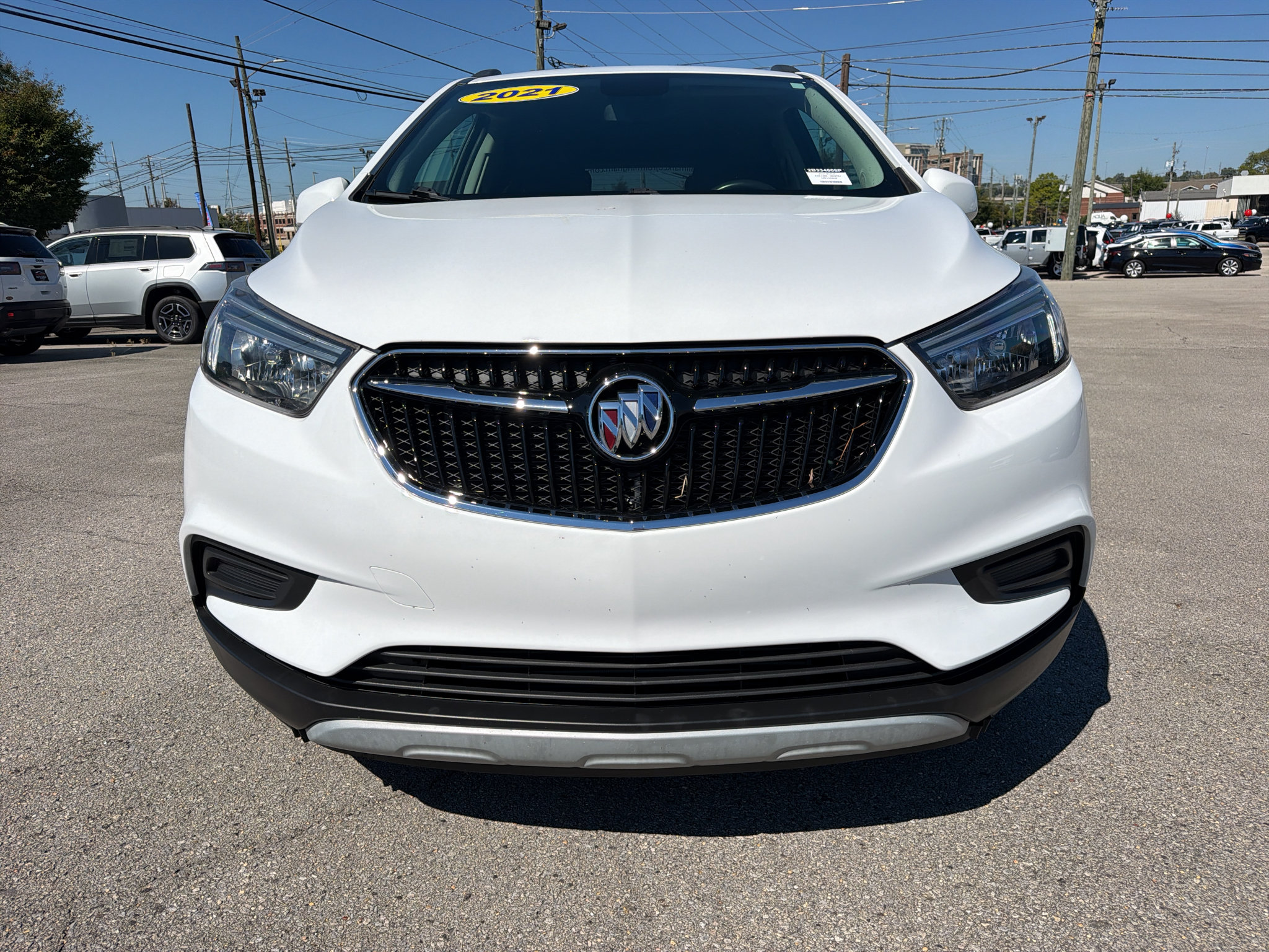 Used 2021 Buick Encore Preferred FWD image 2