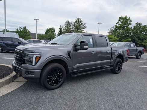 Used 2025 Ford F150 Lariat w/ Equipment Group 502A High AWD/4WD image 7