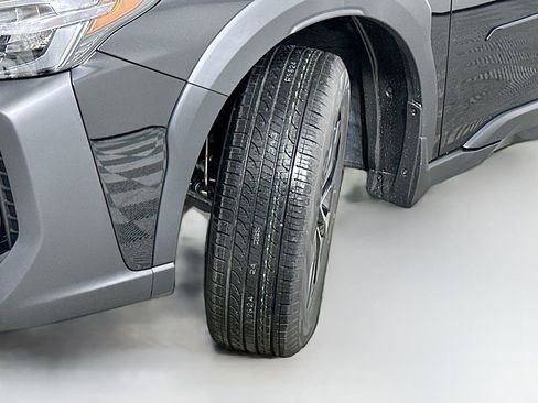 Used 2025 Subaru Outback Limited w/ Popular Package #2 image 25