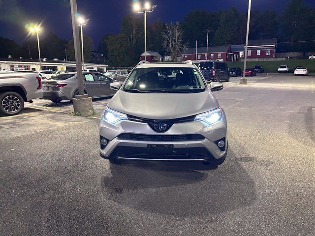 Used 2018 Toyota RAV4 Limited w/ Advanced Technology Package AWD/4WD image 8