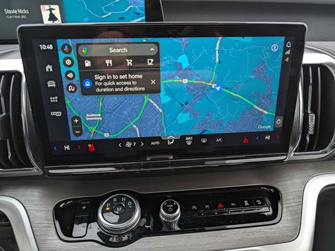 New 2025 Ford Expedition Platinum w/ Driver's Package image 23