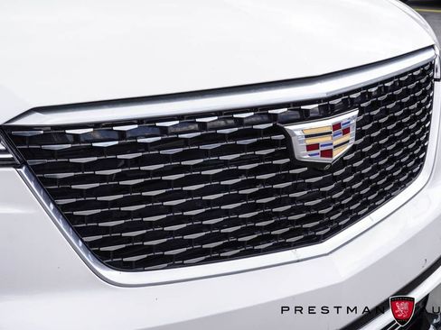 Used 2021 Cadillac XT6 Premium Luxury AWD/4WD image 19