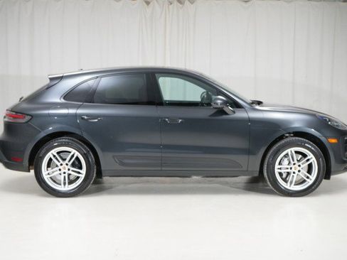 Used 2023 Porsche Macan AWD image 15