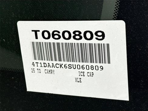 Used 2025 Toyota Camry LE w/ Convenience Package FWD image 45