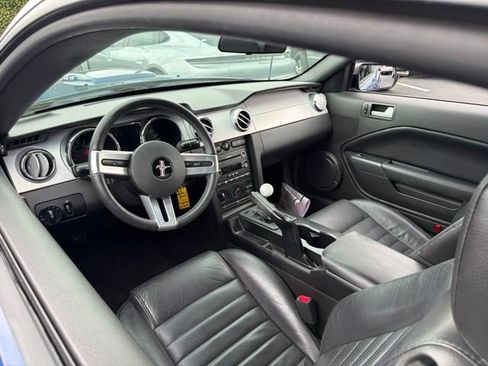 Used 2008 Ford Mustang GT RWD image 8