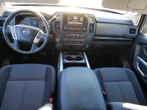 Certified 2024 Nissan Titan SV w/ SV Convenience Package image 10