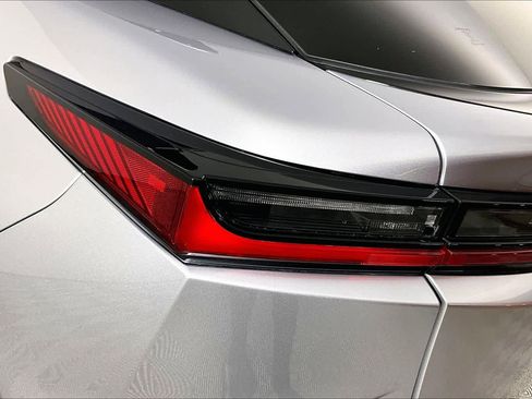 Used 2023 Lexus RZ 450e Premium image 27