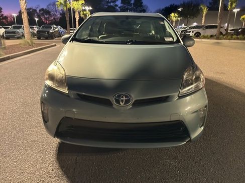 Used 2014 Toyota Prius Four image 2