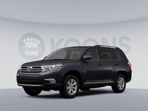 Used 2013 Toyota Highlander SE image 1