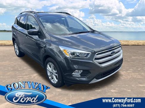Used 2019 Ford Escape SEL FWD image 1