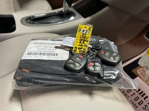 Used 2009 Chevrolet Impala SS w/ Convenience Package image 52