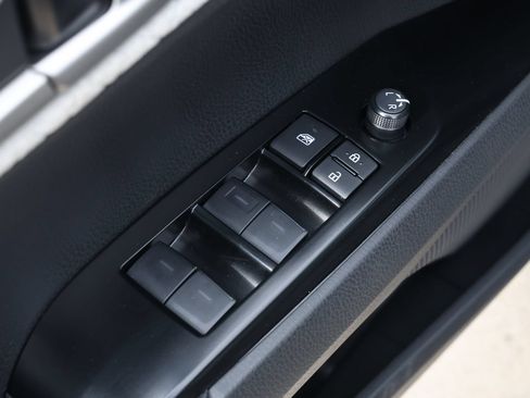 Used 2026 Toyota Camry XLE FWD image 28