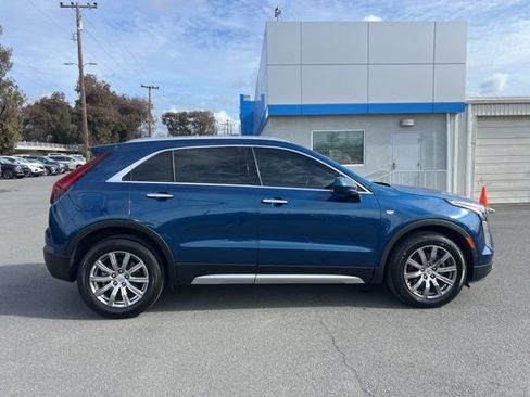 Used 2019 Cadillac XT4 Premium Luxury w/ Cold Weather Package image 4