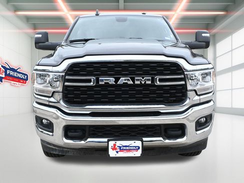 Used 2024 RAM 2500 Big Horn AWD/4WD image 6