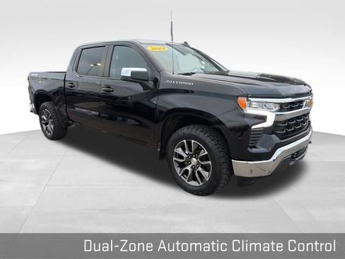 Used 2024 Chevrolet Silverado 1500 LT image 20