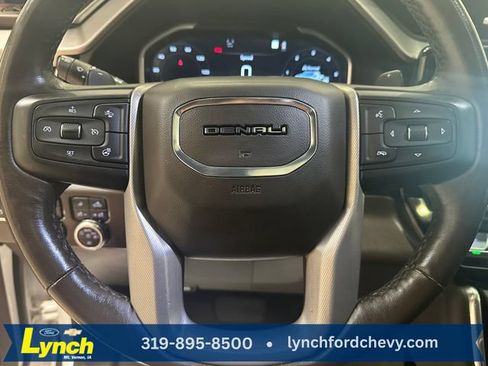 Used 2022 GMC Sierra 1500 Denali w/ Denali Reserve Package AWD/4WD image 11