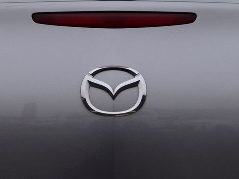 Used 2011 MAZDA MAZDA3 i Touring image 39