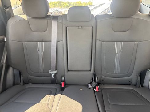Used 2026 Hyundai Tucson SEL Plus FWD image 39