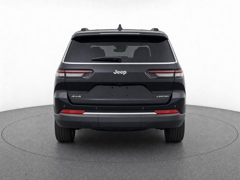Used 2021 Jeep Grand Cherokee L Limited AWD/4WD image 32