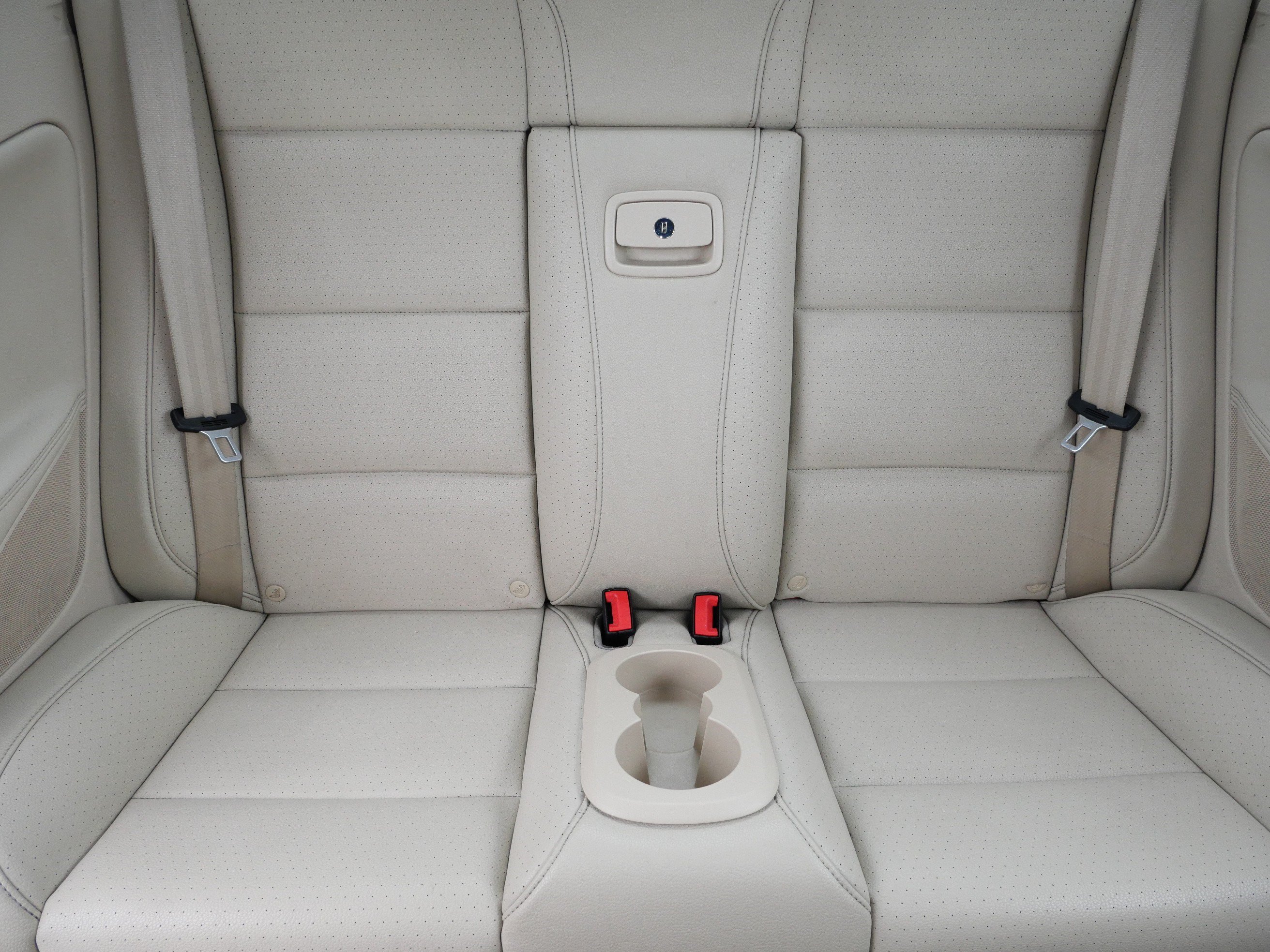 Used 2015 Volkswagen Eos Komfort FWD image 13
