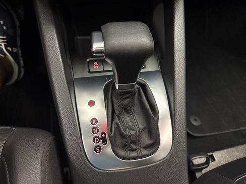 Used 2010 Volkswagen Jetta SE image 21