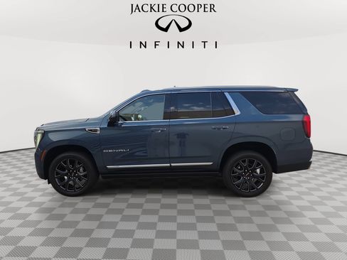 Used 2025 GMC Yukon Denali w/ Sun & Power Step Package AWD/4WD image 8