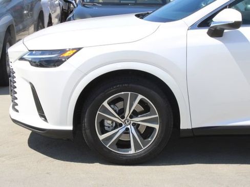 Certified 2024 Lexus RX 350 FWD w/ Technology Package image 4