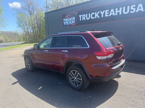 Used 2018 Jeep Grand Cherokee Limited AWD/4WD image 3