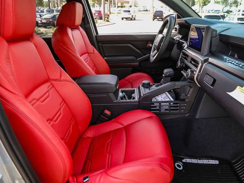 New 2026 Toyota Tacoma TRD Sport AWD/4WD image 18