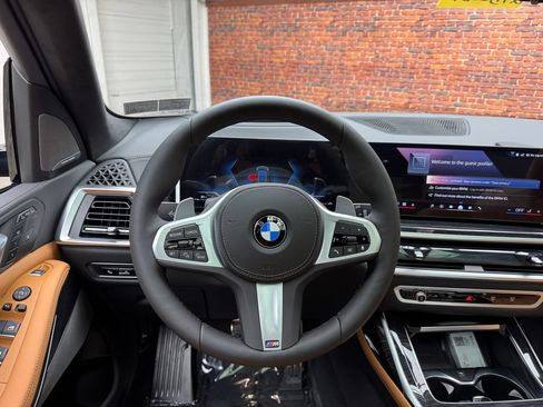 New 2027 BMW X7 xDrive40i AWD/4WD image 13