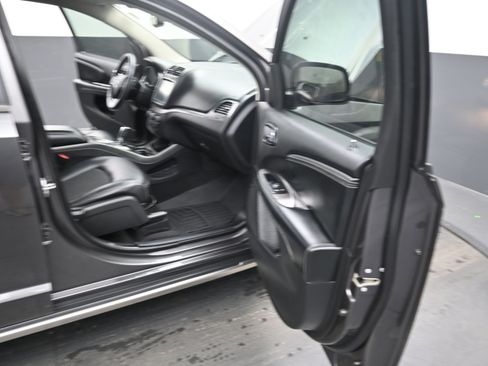 Used 2016 Dodge Journey Crossroad image 19
