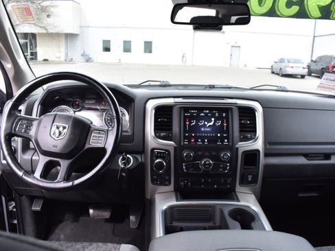 Used 2018 RAM 1500 Big Horn image 30