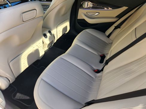 Used 2019 Mercedes-Benz E 300 E 300 image 28