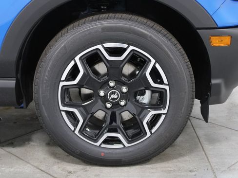 New 2026 Ford Bronco Sport Outer Banks w/ Outer Banks Tech Package+ AWD/4WD image 12