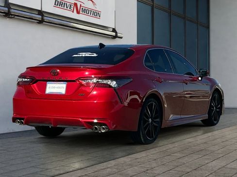 Used 2021 Toyota Camry XSE w/ Navigation Package image 4