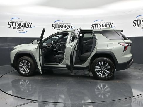 Used 2026 Chevrolet Equinox LT w/ LPO, Floor Liner Package FWD image 37